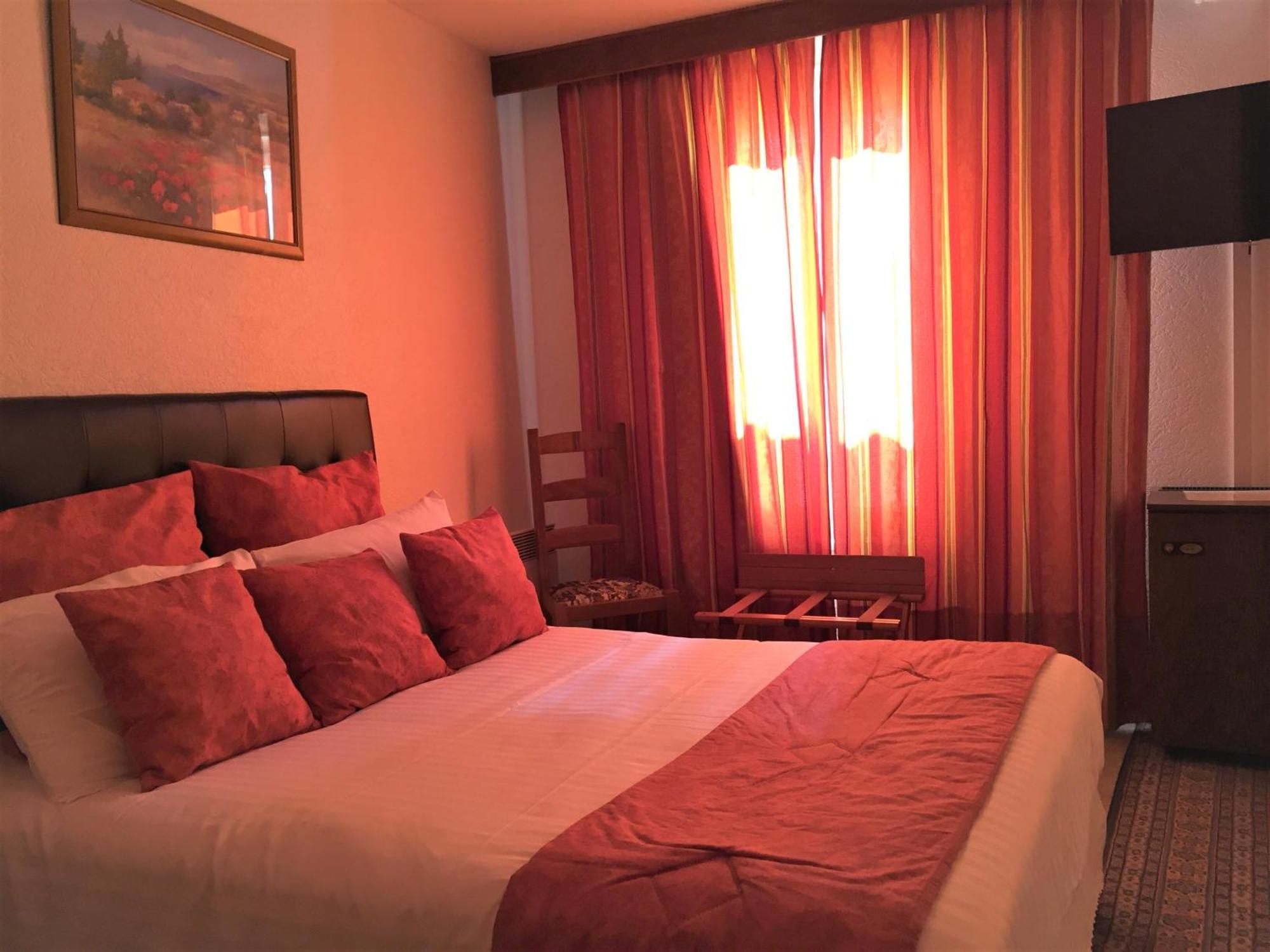 The Originals Boutique, Hotel Clos Sainte Marie, Nevers Luaran gambar