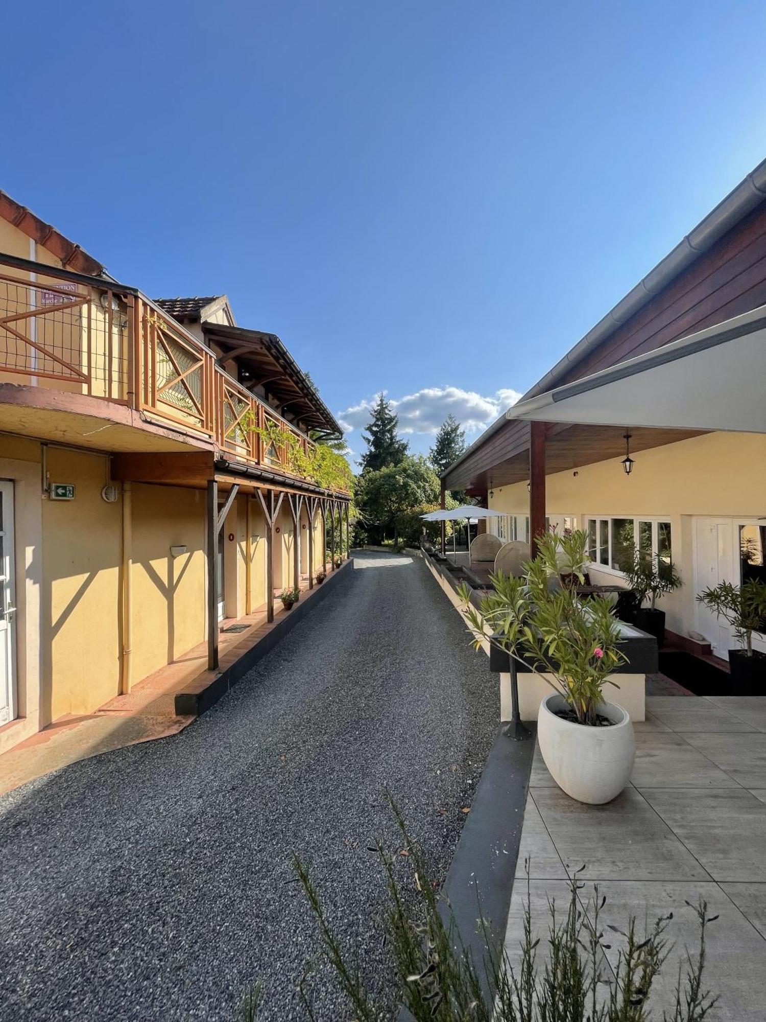 The Originals Boutique, Hotel Clos Sainte Marie, Nevers Luaran gambar